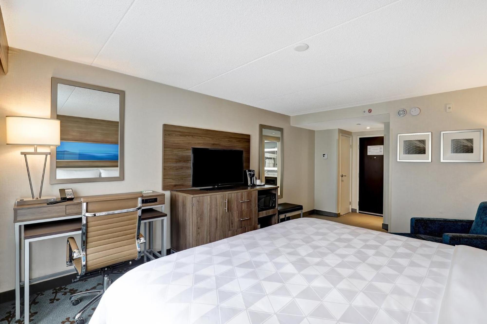 - Toronto West By Ihg